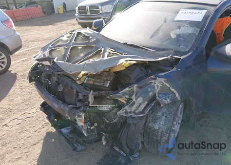 2007 Scion Tc из США, поврежденный, VIN JTKDE177170152772